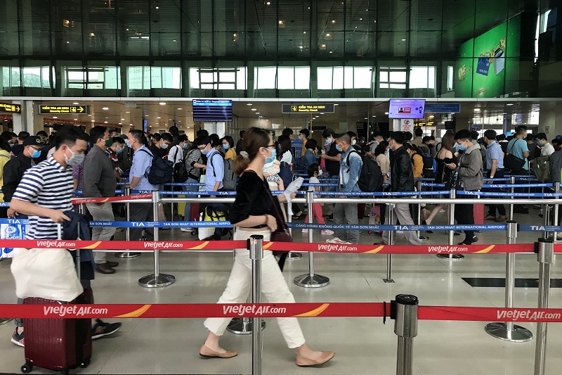  Sân bay Tân Sơn Nhất bắt đầu bước vào cao điểm Tết 