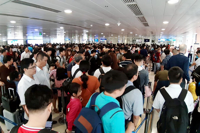 Sân bay Tân Sơn Nhất lên kế hoạch hạn chế chậm, trễ chuyến